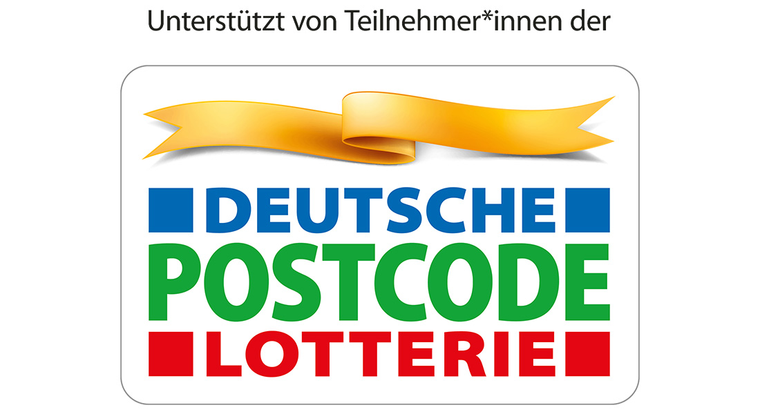 Sonderausschüttung Tafel-Weihnachtsaktion der Deutschen Postcode Lotterie. Logo: Deutsche Postcode Lotterie